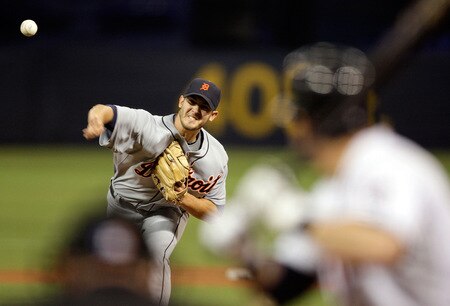MINNEAPOLIS - OCTOBER 06:  Starting pitcher Rick Porcello #48 of the Detroit Tigers pitches during the American League Tiebreaker game against  the Minnesota Twins on October 6, 2009 at Hubert H. Humphrey Metrodome in Minneapolis, Minnesota.  <br /><br /><span class="help">(Photo by Jamie Squire/Getty Images)</span>