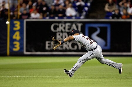 MINNEAPOLIS - OCTOBER 06:  Shortstop Ramon Santiago #39 of the Detroit Tigers fields a ground ball during the American League Tiebreaker game against  the Minnesota Twins on October 6, 2009 at Hubert H. Humphrey Metrodome in Minneapolis, Minnesota.  <br /><br /><span class="help">(Photo by Jamie Squire/Getty Images)</span>