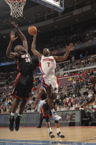 AUBURN HILLS, MI - OCTOBER 5:  Ben Gordon #7 of the Detroit Pistons looks to pass against Joel Anthony #50 of the Miami Heat in a preseason game at the Palace of Auburn Hills on October 5, 2009 in Auburn Hills, Michigan.  <br /><br /><span class="help">(Photo by Allen Einstein/NBAE via Getty Images)</span>