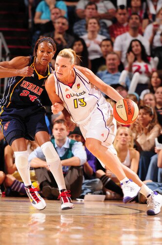 PHOENIX - OCTOBER 9: Penny Taylor #13 of the Phoenix Mercury drives against Tamika Catchings #24 of the Indiana Fever in Game five of the WNBA Finals played on October 9, 2009 at U.S. Airways Center in Phoenix, Arizona. <br /><br /><span class="help">(Photo by Barry Gossage/NBAE via Getty Images)</span>