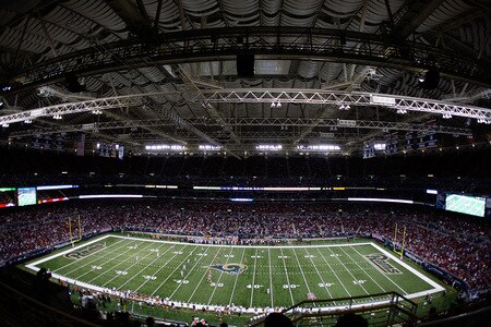 ST. LOUIS - OCTOBER 11: A general view of play between the Minnesota Vikings and the St. Louis Rams at Edward Jones Dome on October 11, 2009 in St. Louis, Missouri.  <br /><br /><span class="help">(Photo by Ronald Martinez/Getty Images)</span>