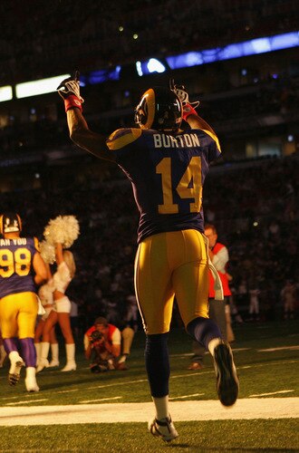 ST. LOUIS, MO - OCTOBER 11: Keenan Burton #14 of the St. Louis Rams takes the field prior to playing against the Minnesota Vikings at the Edward Jones Dome on October 11, 2009 in St. Louis, Missouri.  <br /><br /><span class="help">(Photo by Dilip Vishwanat/Getty Images)</span>