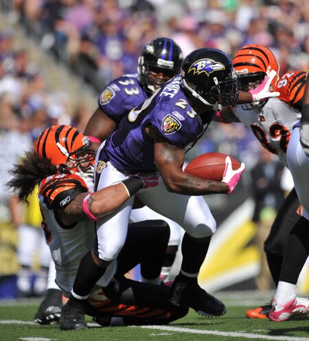 BALTIMORE - OCTOBER 11:  Willis McGahee #23 of the Baltimore Ravens runs the ball against the Cincinnati Bengals at M&T Bank Stadium on October 11, 2009 in Baltimore, Maryland. The Bengals defeated the Ravens 17-14. <br /><br /><span class="help">(Photo by Larry French/Getty Images)</span>