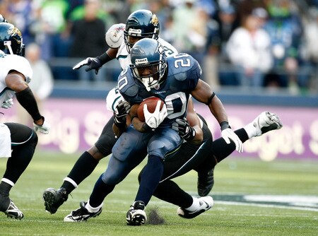 SEATTLE, WA - OCTOBER 11:  Justin Forsett #20 of the Seattle Seahawks runs with the ball against the Jacksonville Jaguars at Qwest Field on October 11, 2009 in Seattle, Washington.  <br /><br /><span class="help">(Photo by Jonathan Ferrey/Getty Images)</span>