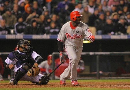 DENVER - OCTOBER 11:  Ryan Howard #6 of the Philadelphia Phillies hits a rbi single against the Colorado Rockies in the fourth inning in Game Three of the NLDS during the 2009 MLB Playoffs at Coors Field on October 11, 2009 in Denver, Colorado. <br /><br /><span class="help">(Photo by Doug Pensinger/Getty Images)</span>