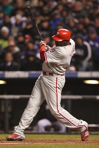 DENVER - OCTOBER 11:  Ryan Howard #6 of the Philadelphia Phillies hits a rbi single against the Colorado Rockies in the fourth inning in Game Three of the NLDS during the 2009 MLB Playoffs at Coors Field on October 11, 2009 in Denver, Colorado. <br /><br /><span class="help">(Photo by Jed Jacobsohn/Getty Images)</span>