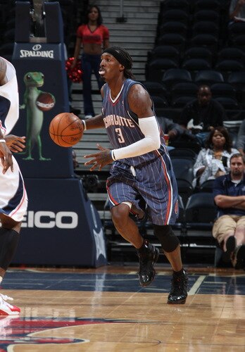 ATLANTA - OCTOBER 12: Gerald Wallace #3 of the Charlotte Bobcats drives against the Atlanta Hawks during a preseason game on October 12, 2009 at Philips Arena in Atlanta, Georgia.  <br /><br /><span class="help">(Photo by Scott Cunningham/NBAE via Getty Images)</span>