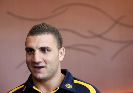 SYDNEY, AUSTRALIA - OCTOBER 13:  Robbie Farrah of the Kangaroos talks to the media during an Australian Kangaroos media session at Pullman Hotel on October 13, 2009 in Sydney, Australia.  <br /><br /><span class="help">(Photo by Robert Gray/Getty Images)</span>
