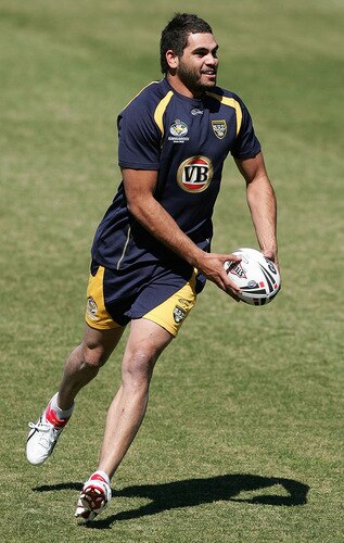 SYDNEY, AUSTRALIA - OCTOBER 13: Greg Inglis runs with the ball during an Australian Kangaroos training session at Concord Oval on October 13, 2009 in Sydney, Australia.  <br /><br /><span class="help">(Photo by Robert Gray/Getty Images)</span>