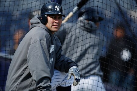 NEW YORK - OCTOBER 14:  Johnny Damon #18 of the New York Yankees waits to enter the batting cage during workouts on October 14, 2009 at Yankee Stadium in the Bronx borough of New York City.  <br /><br /><span class="help">(Photo by Jared Wickerham/Getty Images)</span>