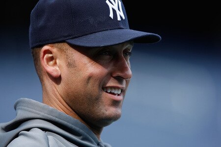 NEW YORK - OCTOBER 14:  Derek Jeter #2 of the New York Yankees warms up during workouts on October 14, 2009 at Yankee Stadium in the Bronx borough of New York City.  <br /><br /><span class="help">(Photo by Jared Wickerham/Getty Images)</span>