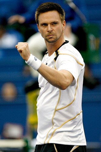 SHANGHAI, CHINA - OCTOBER 15: Robin Soderling of Sweden celebrates match point against J0-Wilfried Tsonga of France during day five of the 2009 Shanghai ATP Masters 1000 at Qi Zhong Tennis Centre on October 15, 2009 in Shanghai, China.  <br /><br /><span class="help">(Photo by Matthew Stockman/Getty Images)</span>