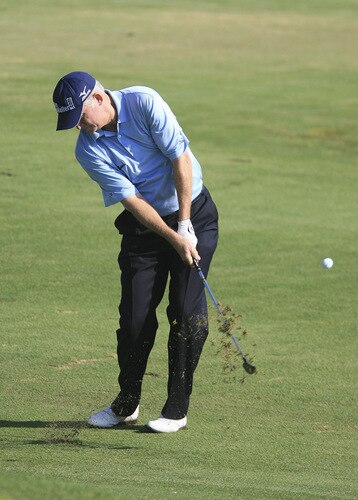MARBELLA, SPAIN - OCTOBER 16:  Roger Chapman of England plays his tee shot during the first round of the Benahavis Senior Masters at La Quinta Golf & Country Club on October 16, 2009 in Marbella, Spain.  <br /><br /><span class="help">(Photo by Phil Inglis/Getty Images)</span>