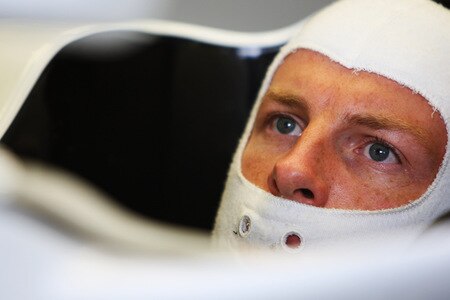 SAO PAULO, BRAZIL - OCTOBER 16:  Jenson Button of Great Britain and Brawn GP prepares to drive during practice for the Brazilian Formula One Grand Prix at the Interlagos Circuit on October 16, 2009 in Sao Paulo, Brazil.  <br /><br /><span class="help">(Photo by Mark Thompson/Getty Images)</span>