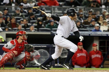 NEW YORK - OCTOBER 16:  Johnny Damon #18 of the New York Yankees breaks his bat while hitting a double in the first inning against of the Los Angeles Angels of Anaheim in Game One of the ALCS during the 2009 MLB Playoffs at Yankee Stadium on October 16, 2009 in New York, New York.  <br /><br /><span class="help">(Photo by Jim McIsaac/Getty Images)</span>