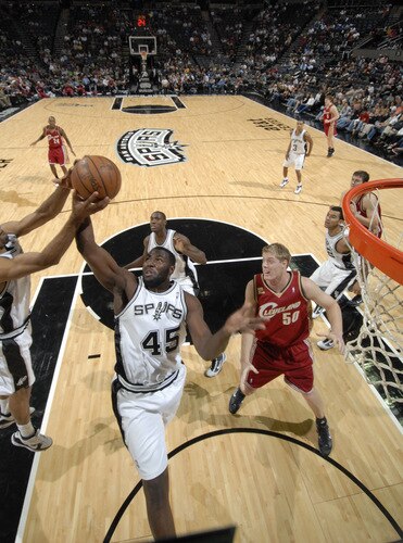 SAN ANTONIO - OCTOBER 16: DeJuan Blair #45 of the San Antonio Spurs rebounds a missed shot in the game against the Cleveland Cavaliers on October 16, 2009 at the AT&T Center in San Antonio, Texas. <br /><br /><span class="help">(Photo by D. Clarke Evans/NBAE via Getty Images)</span>