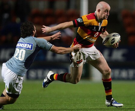 HAMILTON, NEW ZEALAND - OCTOBER 17:  Brendon Leonard of Waikato makes a break during the Air New Zealand Cup match between Waikato and Northland at Waikato Stadium on October 17, 2009 in Hamilton, New Zealand.  <br /><br /><span class="help">(Photo by Hannah Johnston/Getty Images)</span>
