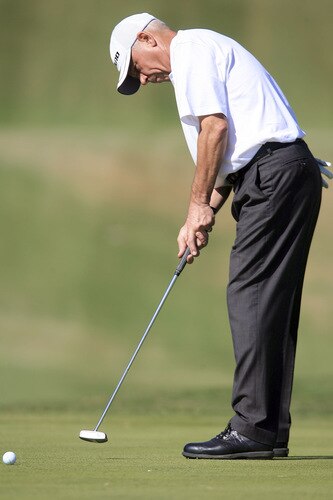 MARBELLA, SPAIN - OCTOBER 17:  Bob Cameron of England in action during the second round of the Benahavis Senior Masters at La Quinta Golf & Country Club on October 17, 2009 in Marbella, Spain.  <br /><br /><span class="help">(Photo by Phil Inglis/Getty Images)</span>