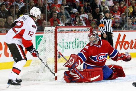 MONTREAL- OCTOBER 17:  Carey Price #31 of the Montreal Canadiens looks back at the puck on a goal from Daniel Alfredsson #11 of the Ottawa Senators during the NHL game on October 17, 2009 at the Bell Centre in Montreal, Quebec, Canada.  <br /><br /><span class="help">(Photo by Richard Wolowicz/Getty Images)</span>