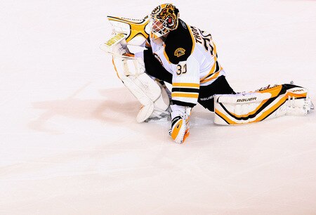 GLENDALE, AZ - OCTOBER 17:  Goaltender Tim Thomas #30 of the Boston Bruins stretches during a break from the NHL game against the Phoenix Coyotes at Jobing.com Arena on October 17, 2009 in Glendale, Arizona. The Coyotes defeated the Bruins 4-1.  <br /><br /><span class="help">(Photo by Christian Petersen/Getty Images)</span>
