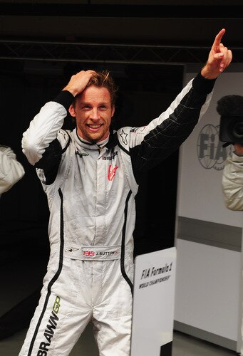 SAO PAULO, BRAZIL - OCTOBER 18:  Jenson Button of Great Britain and Brawn GP celebrates in parc ferme after clinching the F1 World Drivers Championship during the Brazilian Formula One Grand Prix at the Interlagos Circuit on October 18, 2009 in Sao Paulo, Brazil.  <br /><br /><span class="help">(Photo by Clive Mason/Getty Images)</span>