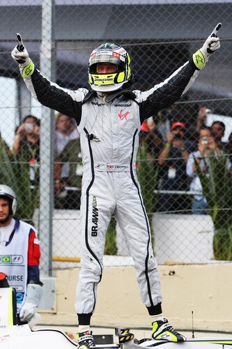 SAO PAULO, BRAZIL - OCTOBER 18:  Jenson Button of Great Britain and Brawn GP celebrates in parc ferme after clinching the F1 World Drivers Championship during the Brazilian Formula One Grand Prix at the Interlagos Circuit on October 18, 2009 in Sao Paulo, Brazil.  <br /><br /><span class="help">(Photo by Mark Thompson/Getty Images)</span>