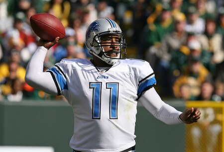 GREEN BAY, WI - OCTOBER 18: Daunte Culpepper #11 of Detroit Lions attempts a pass against the Green Bay Packers at Lambeau Field on October 18, 2009 in Green Bay, Wisconsin. <br /><br /><span class="help">(Photo by Jonathan Daniel/Getty Images)</span>