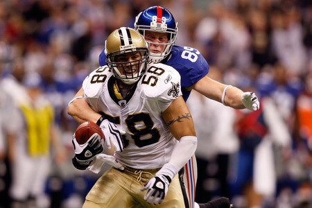 NEW ORLEANS - OCTOBER 18:  Scott Shanle #58 of the New Orleans Saints is tackled by Kevin Boss #89 of the New York Giants after recovering a fumble at the Louisiana Superdome on October 18, 2009 in New Orleans, Louisiana.  <br /><br /><span class="help">(Photo by Chris Graythen/Getty Images)</span>