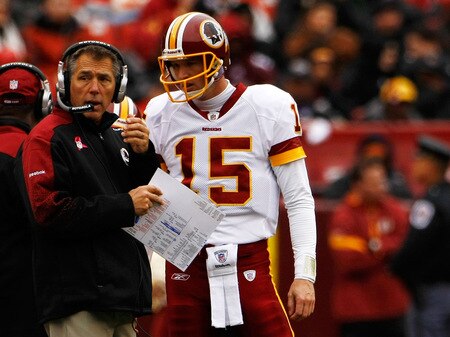 LANDOVER, MD - OCTOBER 18:  Washington Redskins head coach Jim Zorn talks with quarterback Kerry Collins #15 during their game against the Kansas Chiefs October 18, 2009 at FedEx Field in Landover, Maryland. The Chiefs won the game 14-6.  <br /><br /><span class="help">(Photo by Win McNamee/Getty Images)</span>