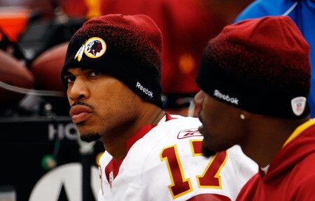 LANDOVER, MD - OCTOBER 18:  Quaterback Jason Campbell #17 of the Washington Redskins watches from the sidelines after being benched after the first half against the  Kansas City Chiefs October 18, 2009 at FedEx Field in Landover, Maryland.The Chiefs won the game 14-6.  <br /><br /><span class="help">(Photo by Win McNamee/Getty Images)</span>