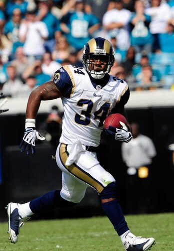 JACKSONVILLE, FL - OCTOBER 18: Kenneth Darby #34 of the St. Louis Rams runs for yardage against the Jacksonville Jaguars at Jacksonville Municipal Stadium on October 18, 2009 in Jacksonville, Florida. <br /><br /><span class="help">(Photo by Sam Greenwood/Getty Images)</span>
