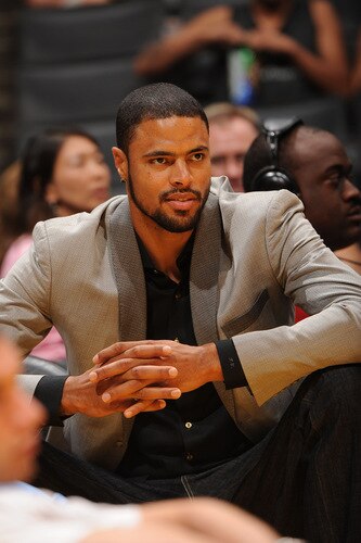 LOS ANGELES - OCTOBER 18:  Tyson Chandler #6 of the Charlotte Bobcats watches from the bench during a game against the Utah Jazz at Staples Center on October 18, 2009 in Los Angeles, California. <br /><br /><span class="help">(Photo by Noah Graham/NBAE via Getty Images)</span>