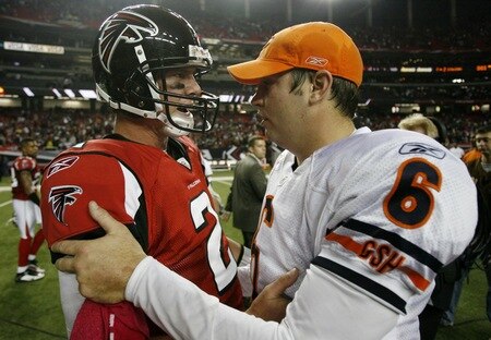 ATLANTA - OCTOBER 18: Quarterback Matt Ryan #2 of the Atlanta Falcons is congratulated by quarterback Jay Cutler #6 of the Chicago Bears after the Falcons 21-14 victory in the game at the Georgia Dome on October 18, 2009 in Atlanta, Georgia. <br /><br /><span class="help">(Photo by Kevin C. Cox/Getty Images)</span>
