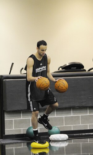SAN ANTONIO - OCTOBER 19: Manu Ginobili  of the San Antonio Spurs works out during training camp on October 19, 2009 at the AT&T Center in San Antonio, Texas. <br /><br /><span class="help">(Photo by D. Clarke Evans/NBAE via Getty Images)</span>