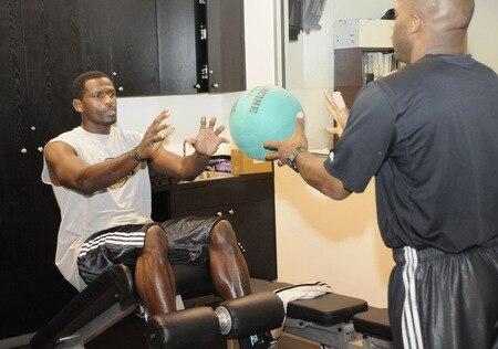 SAN ANTONIO - OCTOBER 19: Antonio McDyess of the San Antonio Spurs works out during training camp on October 19, 2009 at the AT&T Center in San Antonio, Texas. <br /><br /><span class="help">(Photo by D. Clarke Evans/NBAE via Getty Images)</span>