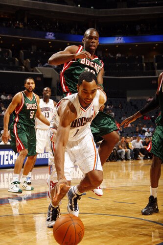 CHARLOTTE, NC - OCTOBER 20:  Gerald Henderson #15 of the Charlotte Bobcats goes for the save a in the game against the Milwaukee Bucks on October 20, 2009 at Time Warner Cable Arena in Charlotte, North Carolina.  <br /><br /><span class="help">(Photo by Kent Smith/NBAE via Getty Images)</span>