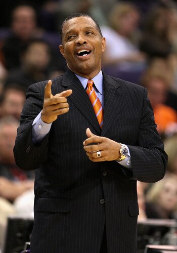 PHOENIX - OCTOBER 20:  Head coach Alvin Gentry of the Phoenix Suns reacts during the NBA preseason game against the Sacramento Kings at US Airways Center on October 20, 2009 in Phoenix, Arizona. <br /><br /><span class="help">(Photo by Christian Petersen/Getty Images)</span>
