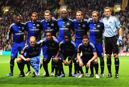 GLASGOW, SCOTLAND - OCTOBER 22:  The team HSV line up for a team photo prior to the UEFA Europa League Group C match between Celtic and Hamburg SV at Celtic Park on October 22, 2009 in Glasgow, Scotland.  <br /><br /><span class="help">(Photo by Mike Hewitt/Bongarts/Getty Images)</span>