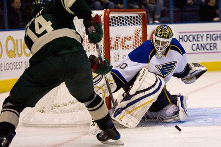 ST. LOUIS, MO. - OCTOBER 23: Chris Mason #50 of the St. Louis Blues makes a save against the Minnesota Wild at the Scottrade Center on October 23, 2009 in St. Louis, Missouri.  <br /><br /><span class="help">(Photo by Dilip Vishwanat/Getty Images)</span>