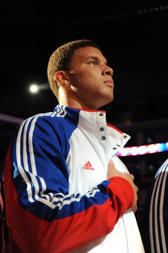 LOS ANGELES - OCTOBER 23:  Blake Griffin #32 of the Los Angeles Clippers stands during the National Anthem before a preseason game against the New Orleans Hornets at Staples Center on October 23, 2009 in Los Angeles, California. <br /><br /><span class="help">(Photo by Andrew D. Bernstein/NBAE via Getty Images)</span>