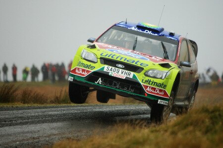 SENNYBRIDGE, WALES - OCTOBER 24:  Mikko Hirvonen of Finland and BP Ford Abu Dhabi World Rally Team in action during stage 9 of the Wales Rally GB 2009 at Halfway on October 24, 2009 in Sennybridge, Wales.  <br /><br /><span class="help">(Photo by Bryn Lennon/Getty Images)</span>