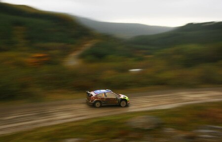 RESOLVEN, WALES - OCTOBER 24:  Jari-Matti Latvala of Finland and BP Ford Abu Dhabi World Rally Team drives the Ford Focus RS WRC 09 during stage ten of the Wales Rally GB at Rhondda on October 24, 2009 in Resolven, Wales.  <br /><br /><span class="help">(Photo by Paul Gilham/Getty Images)</span>