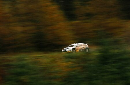 RESOLVEN, WALES - OCTOBER 24:  Petter Solberg of Norway and Citroen drives the Citroen C4 WRC during stage ten of the Wales Rally GB at Rhondda on October 24, 2009 in Resolven, Wales.  <br /><br /><span class="help">(Photo by Paul Gilham/Getty Images)</span>