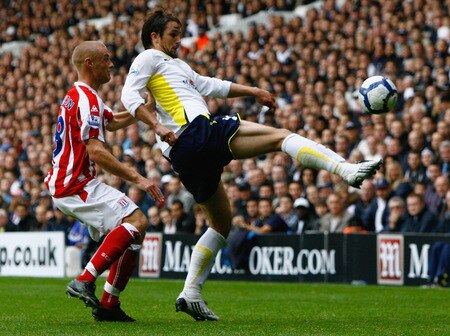 LONDON, ENGLAND - OCTOBER 24:  Niko Kranjcar of Tottenham Hotspur is challenged by Andy Wilkinson of Stoke City during the Barclays Premier League match between Tottenham Hotspur and Stoke City at White Hart Lane on October 24, 2009 in London, England.  <br /><br /><span class="help">(Photo by Clive Rose/Getty Images)</span>