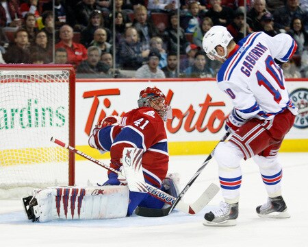 MONTREAL- OCTOBER 24: Marian Gaborik #10 of the New York Rangers scores a goal on Jaroslav Halak #41 of the Montreal Canadiens during the NHL game on October 24, 2009 at the Bell Centre in Montreal, Quebec, Canada. <br /><br /><span class="help">(Photo by Richard Wolowicz/Getty Images)</span>