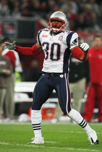 LONDON, ENGLAND - OCTOBER 25:  Brandon McGowan (#30) of the New England Patriots reacts to a great defensive play during the NFL International Series match between New England Patriots and Tampa Bay Buccaneers at Wembley Stadium on October 25, 2009 in London, England. This is the third occasion where a regular season NFL match has been played in London.  <br /><br /><span class="help">(Photo by Elsa/Getty Images)</span>