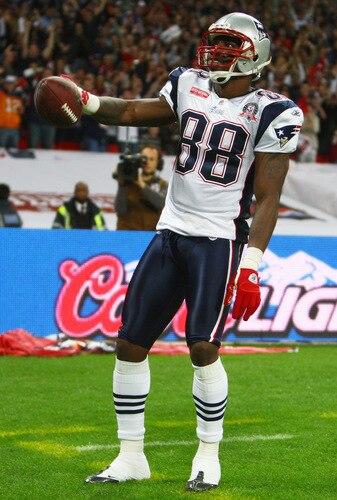 LONDON, ENGLAND - OCTOBER 25:  Sam Aiken (#88) of the New England Patriots celebrates scoring the third touchdown during the NFL International Series match between New England Patriots and Tampa Bay Buccaneers at Wembley Stadium on October 25, 2009 in London, England. This is the third occasion where a regular season NFL match has been played in London.  <br /><br /><span class="help">(Photo by Julian Finney/Getty Images)</span>
