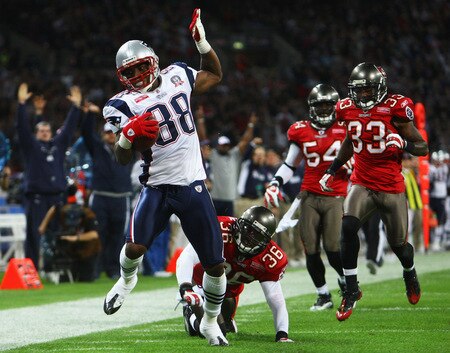 LONDON, ENGLAND - OCTOBER 25:  Sam Aiken (#88) of the New England Patriots scores the third touchdown during the NFL International Series match between New England Patriots and Tampa Bay Buccaneers at Wembley Stadium on October 25, 2009 in London, England. This is the third occasion where a regular season NFL match has been played in London.  <br /><br /><span class="help">(Photo by Julian Finney/Getty Images)</span>