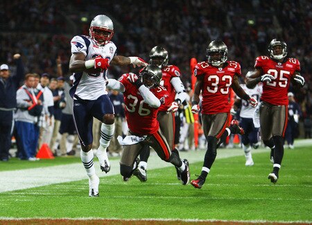 LONDON, ENGLAND - OCTOBER 25:  Sam Aiken (#88) of the New England Patriots scores the third touchdown during the NFL International Series match between New England Patriots and Tampa Bay Buccaneers at Wembley Stadium on October 25, 2009 in London, England. This is the third occasion where a regular season NFL match has been played in London.  <br /><br /><span class="help">(Photo by Julian Finney/Getty Images)</span>