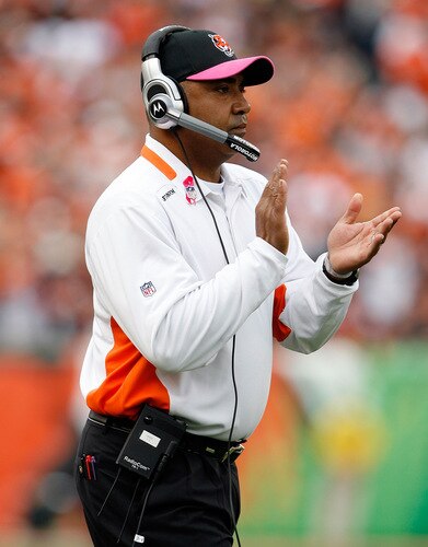 CINCINNATI - OCTOBER 25:  Marvin Lewis the Head Coach of the Cincinnati Bengals is pictured during the NFL game against the Chicago Bears at Paul Brown Stadium on October 25, 2009 in Cincinnati, Ohio.  The Bengals won 45-10.  <br /><br /><span class="help">(Photo by Andy Lyons/Getty Images)</span>